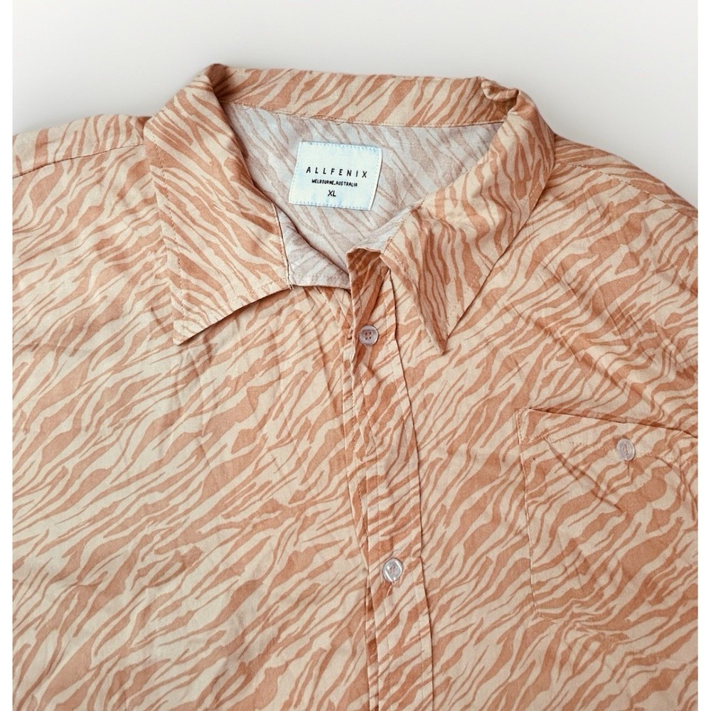 ALLFENIX Shirt Mens XL Orange Zebra Print Short Sleeve Button Up Collared Casual